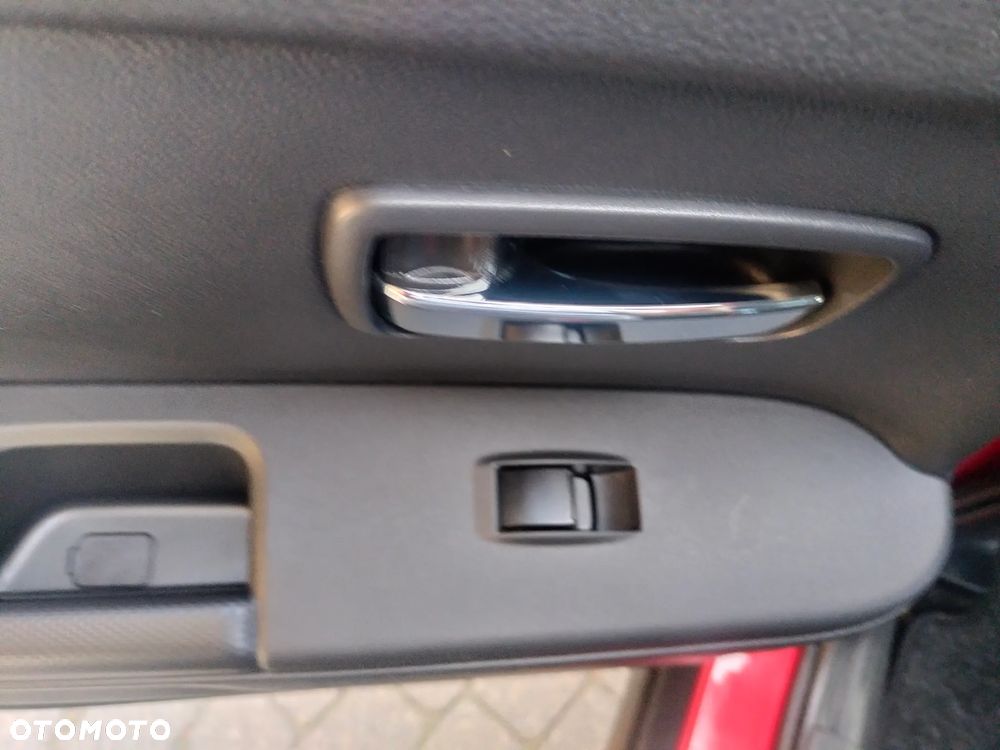 Mitsubishi ASX 1.6 2WD Edition 100+ - 17