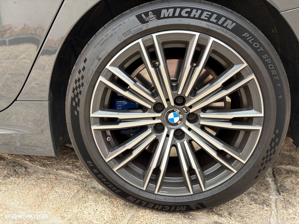 BMW 320 d Pack M Auto - 18