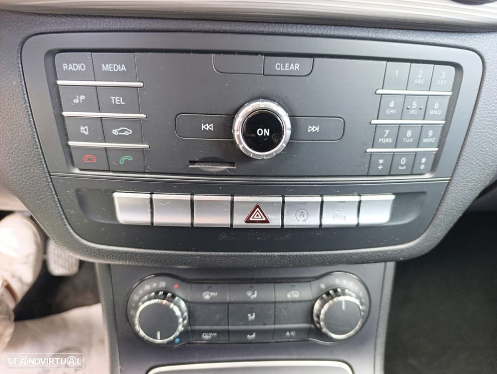 Mercedes-Benz B 160 d Urban - 12