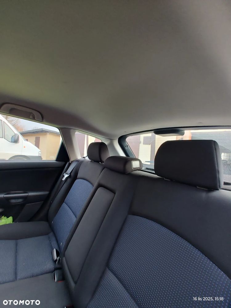 Mazda 3 1.6 16V Exclusive - 11