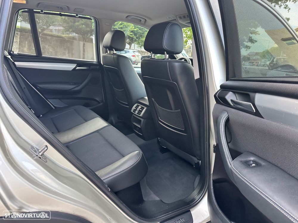 BMW X3 20 d xDrive Auto - 32