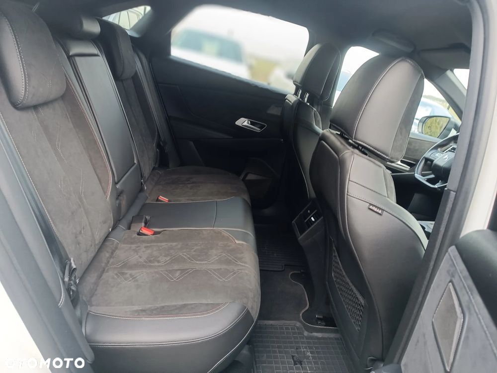 DS Automobiles DS 7 Crossback 1.6 PureTech GPF Performance Line + - 18