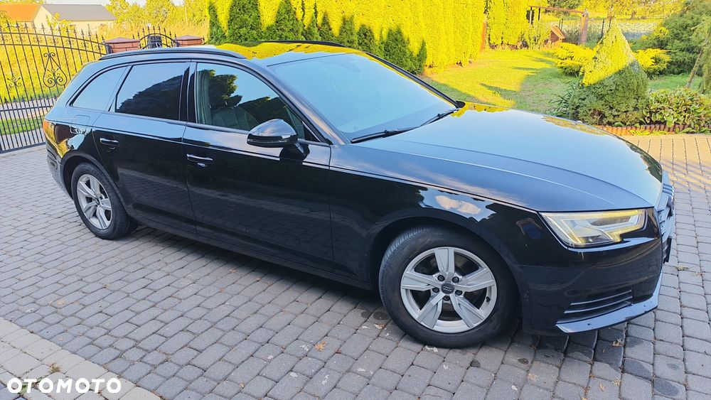 Audi A4 Avant 2.0 TDI S tronic - 4