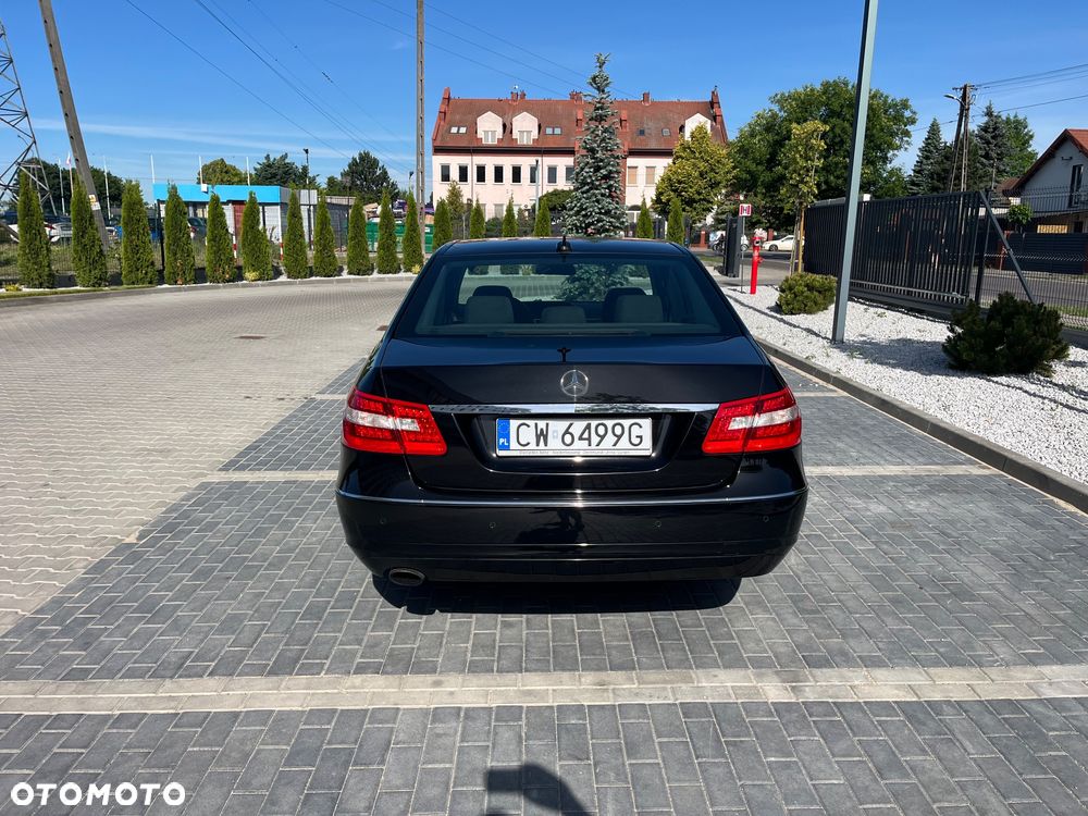 Mercedes-Benz Klasa E - 6