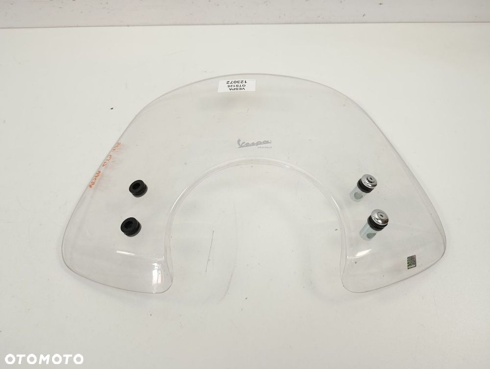 PIAGGIO VESPA GTS 125 SZYBA - 1