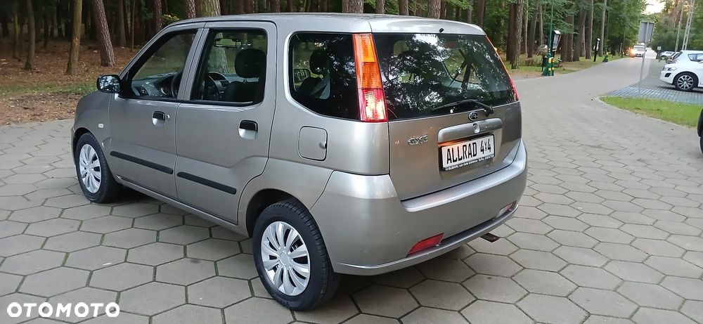 Subaru Justy - 9
