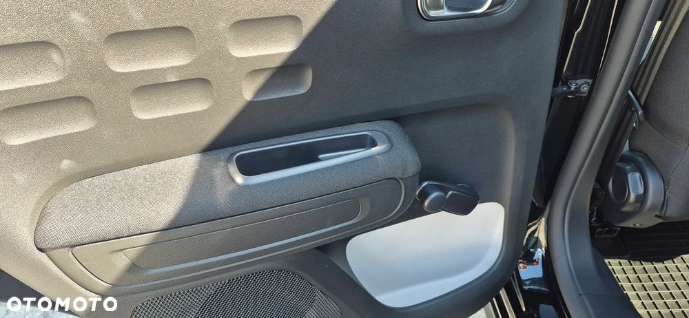 Citroën C3 1.2 PureTech Max EAT6 - 21