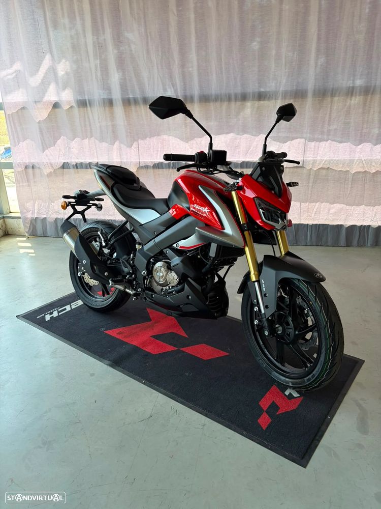 QJ Motor SRK 125S NOVIDADE - 10