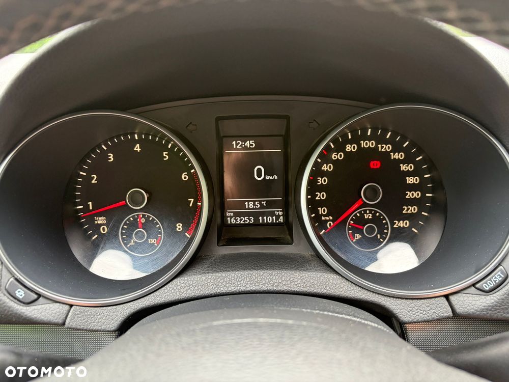 Volkswagen Golf 1.4 Style - 17