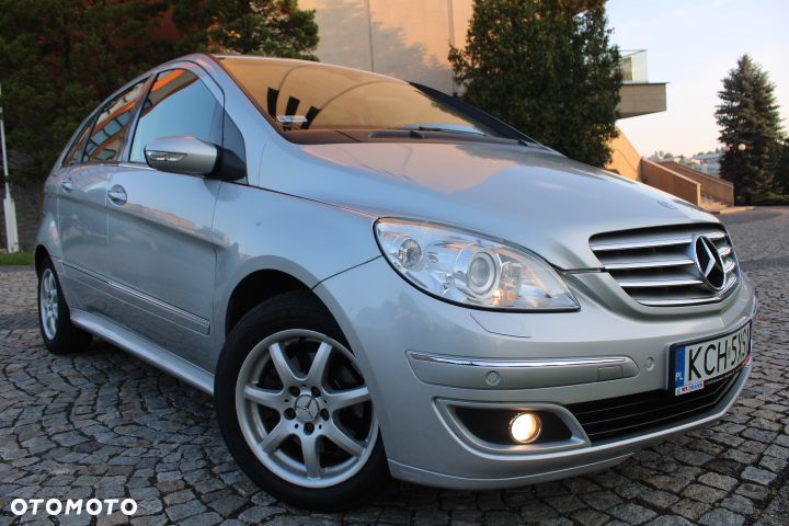 Mercedes-Benz Klasa B 180 CDI Special Edition - 12