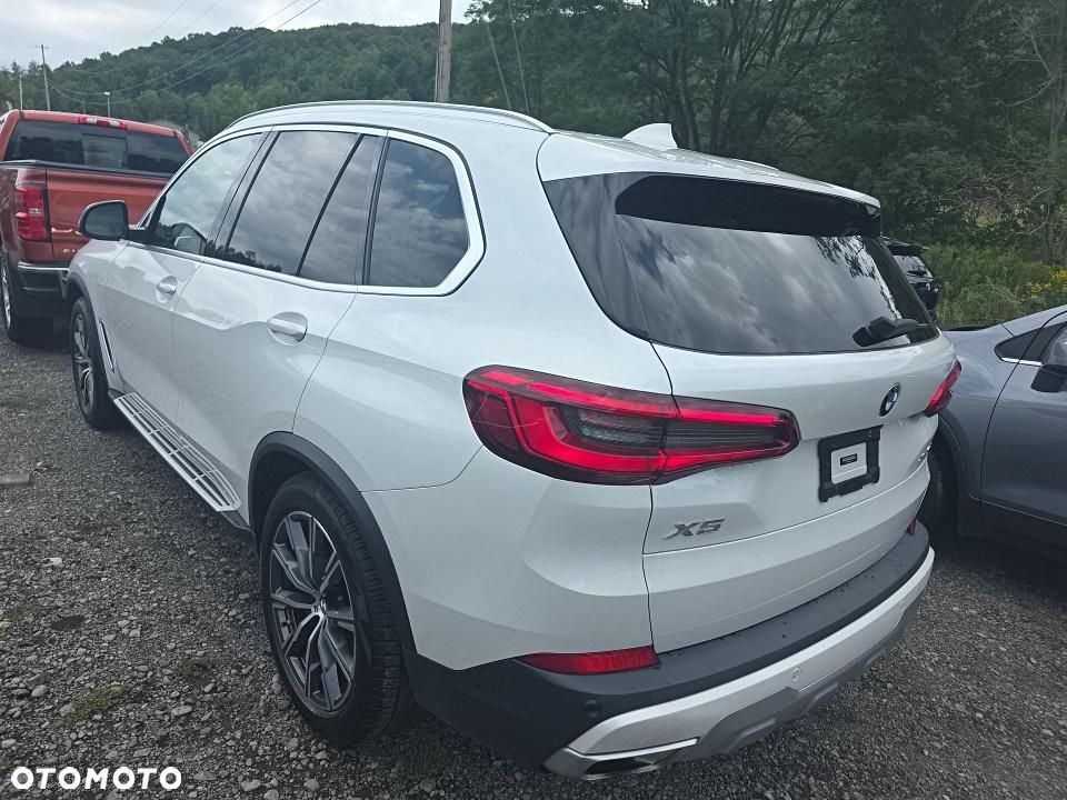 BMW X5 xDrive40i - 4