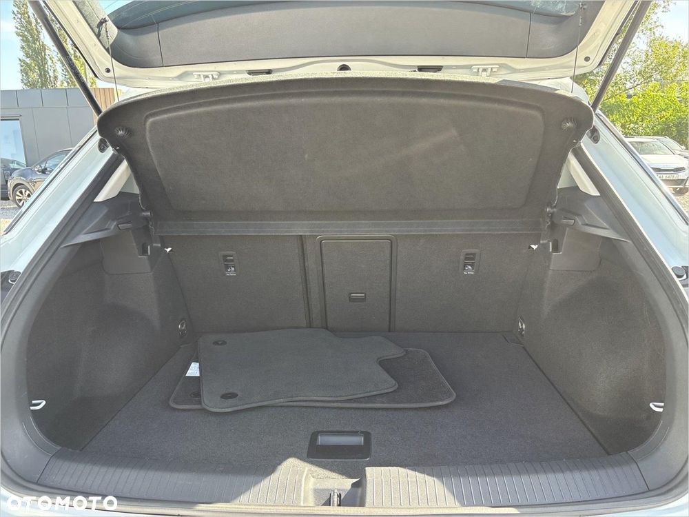 Volkswagen T-Roc 1.5 TSI Life DSG - 17