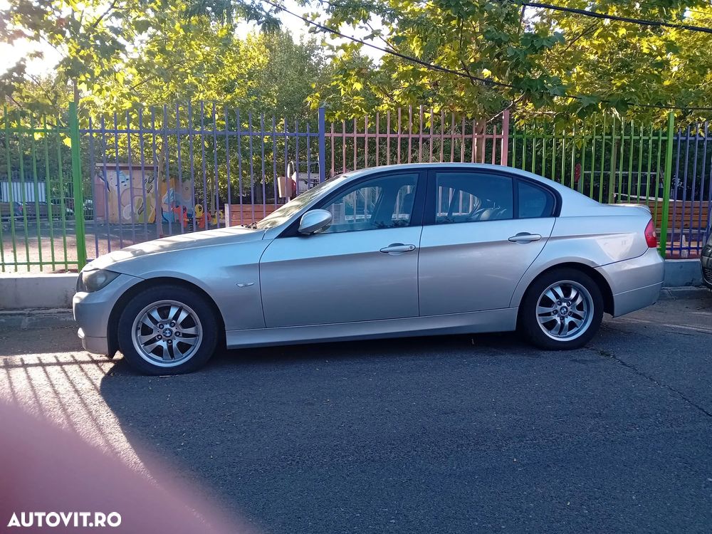 BMW Seria 3 318 Ci Coupe - 3