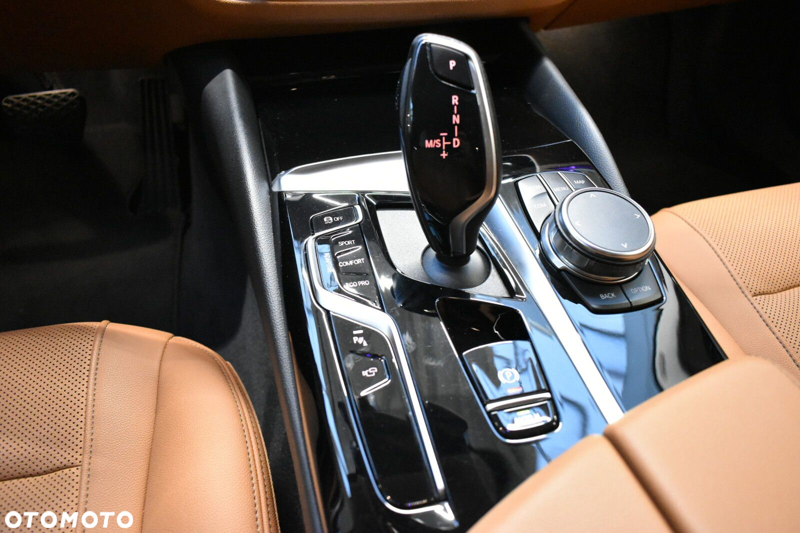 BMW Seria 5 - 24