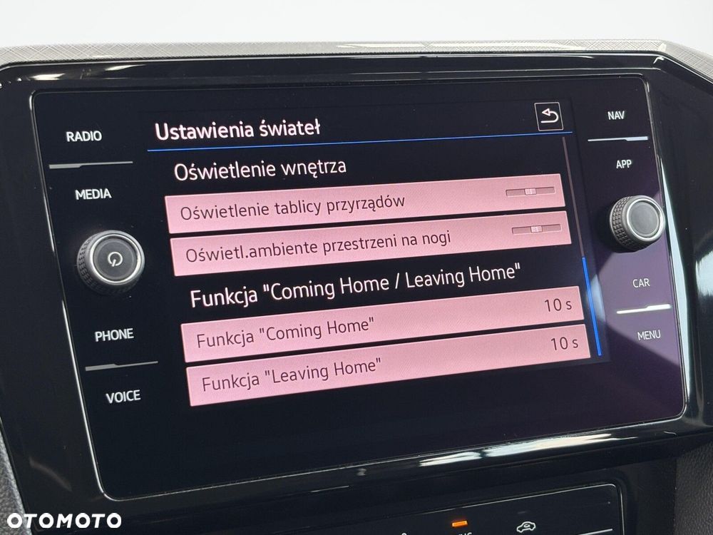 Volkswagen Passat Variant - 38