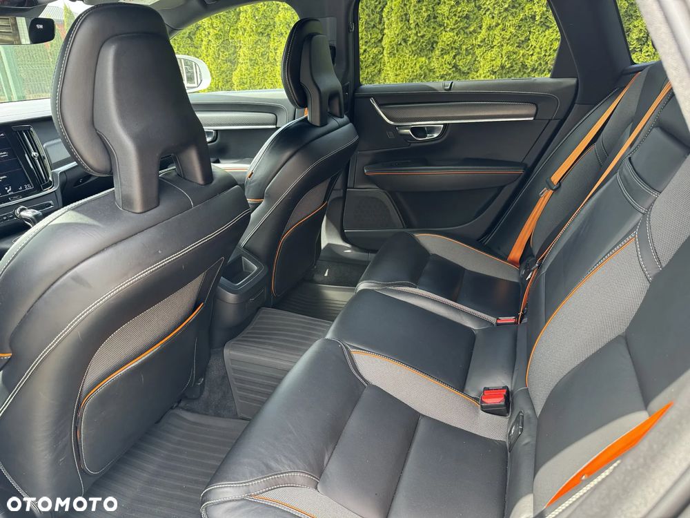 Volvo V90 Cross Country D4 AWD Ocean Race - 19