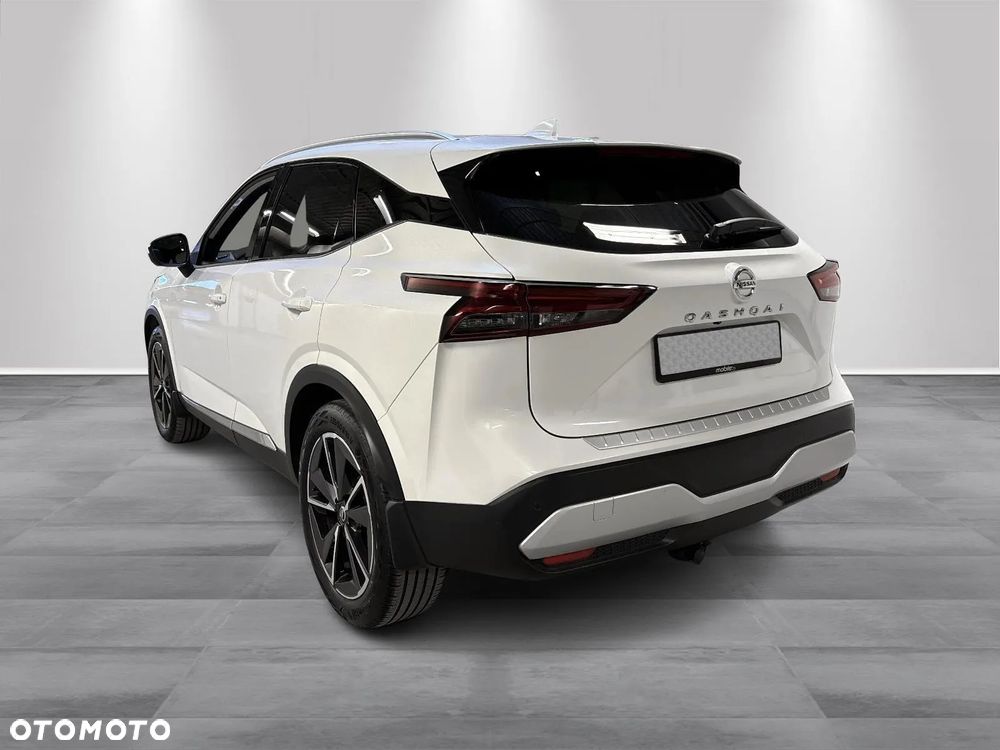Nissan Qashqai 1.3 DIG-T mHEV 4x4 Tekna Xtronic - 3