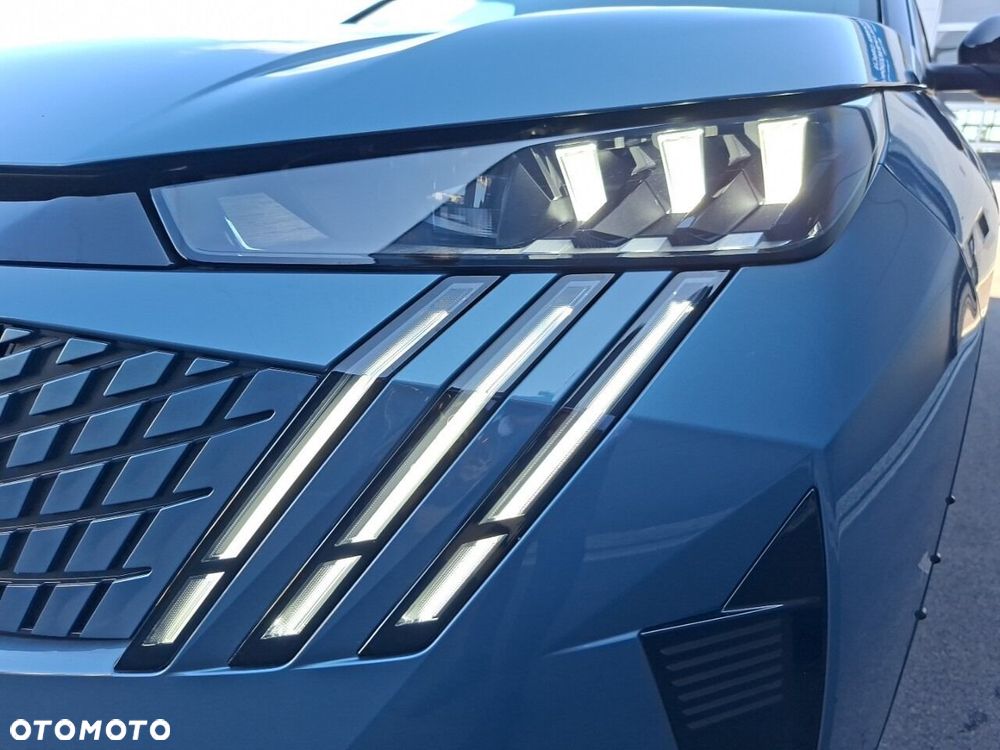 Peugeot 5008 1.2 PureTech mHEV GT S&S e-DCS6 - 13