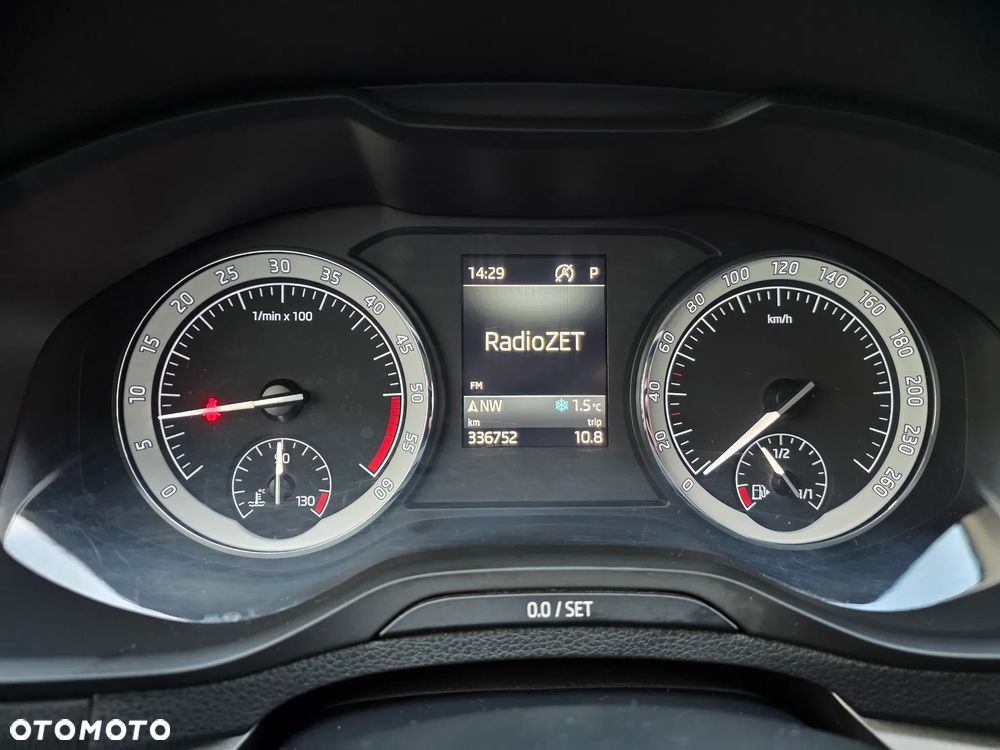 Skoda Karoq 2.0 TDI SCR 4x4 Style DSG - 16