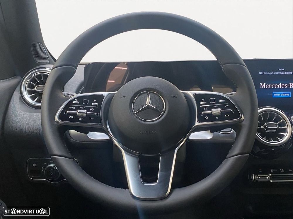 Mercedes-Benz EQB 250 Progressive — fotografia 10