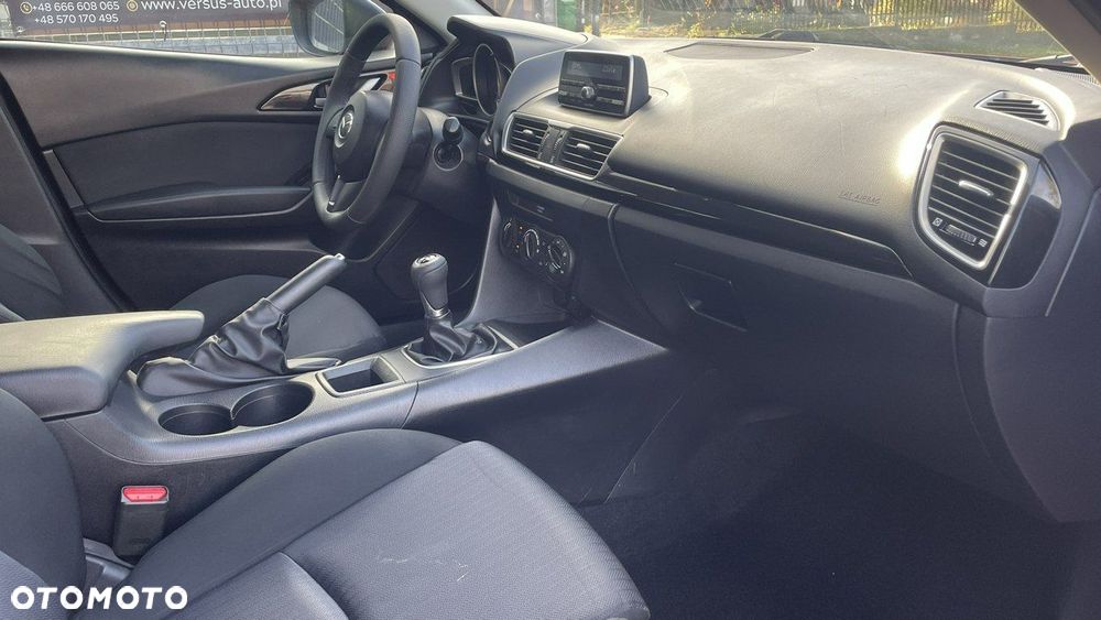 Mazda 3 - 15
