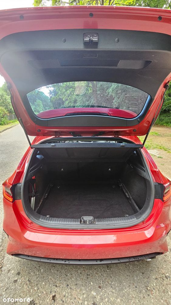 Kia Ceed 1.4 T-GDI M - 12