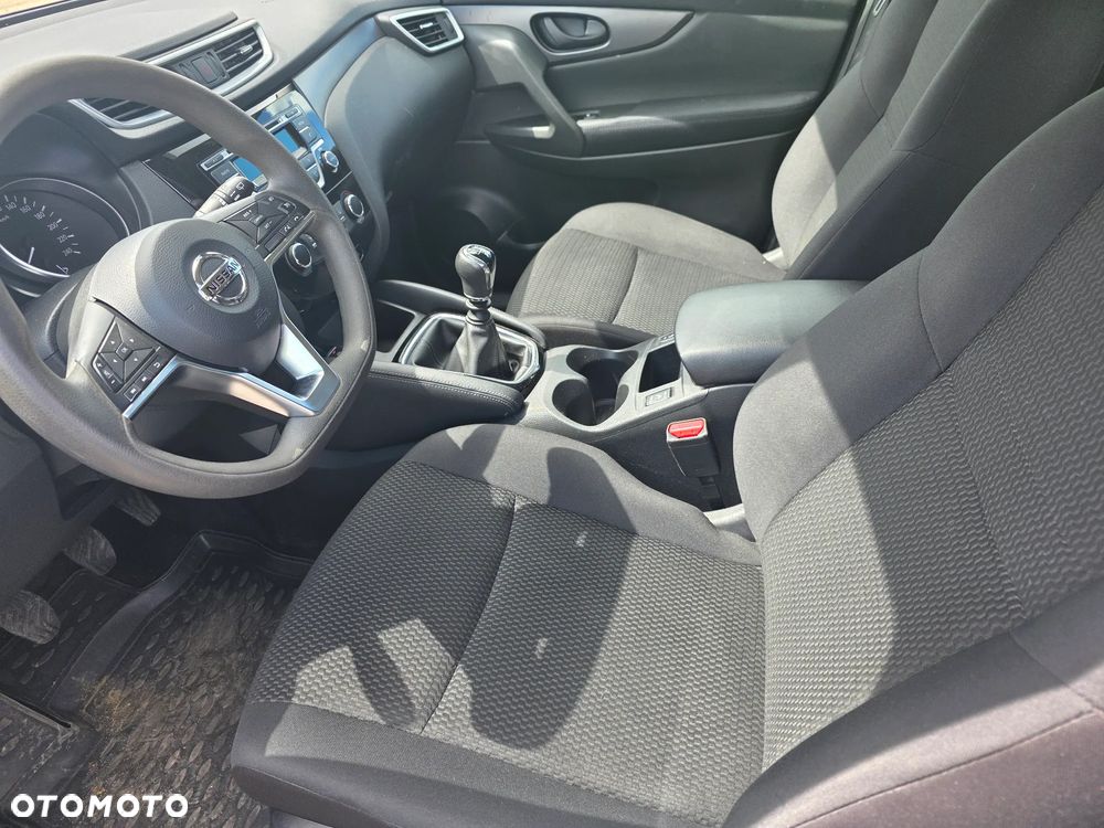 Nissan Qashqai 1.3 DIG-T SHIRO - 11