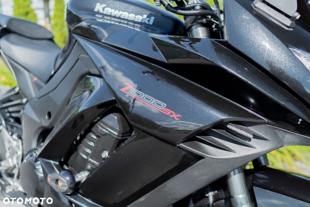 Kawasaki Ninja 1000 SX - 13