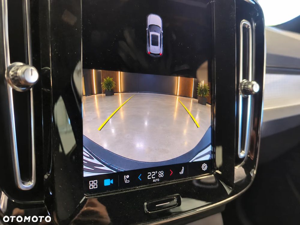 Volvo XC 40 B3 Core - 9