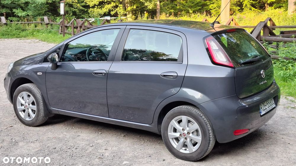 Fiat Punto Evo 1.4 8V Active Euro5 - 3