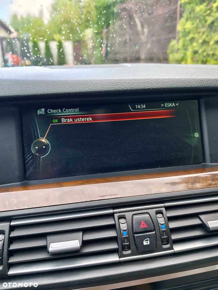 BMW Seria 5 530d Luxury Line - 26