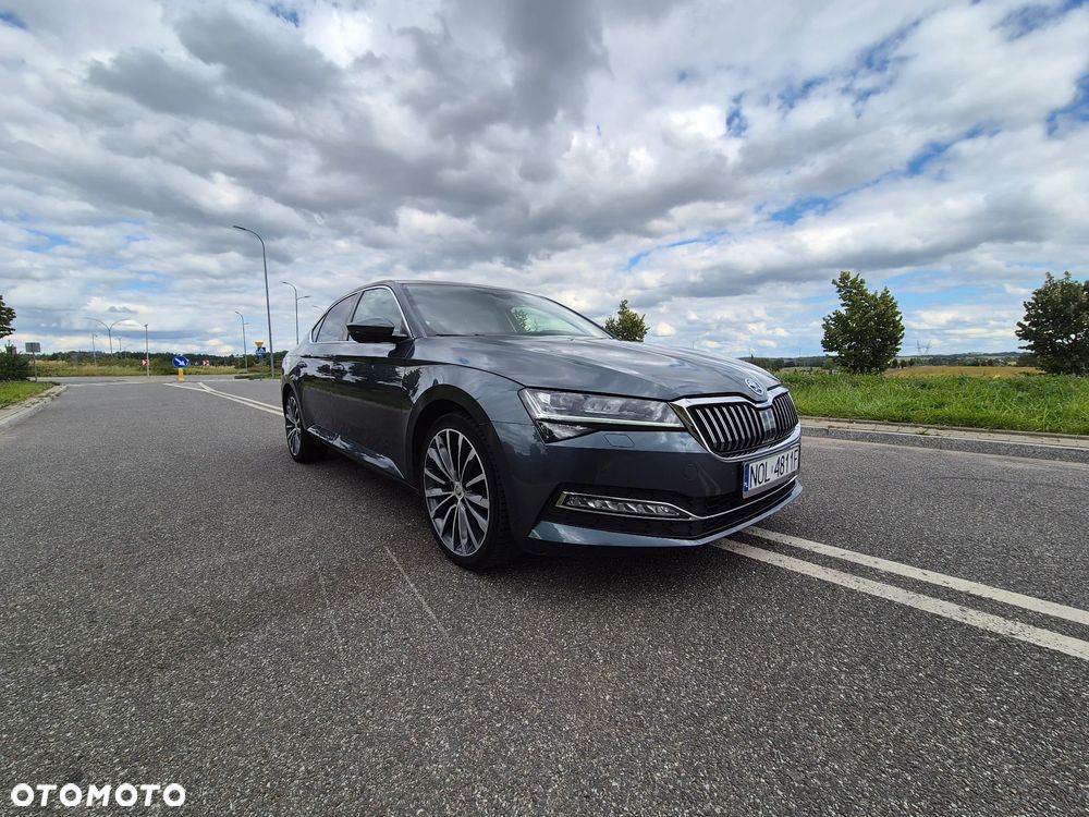 Skoda Superb 2.0 TDI SCR 4x4 Style DSG - 19
