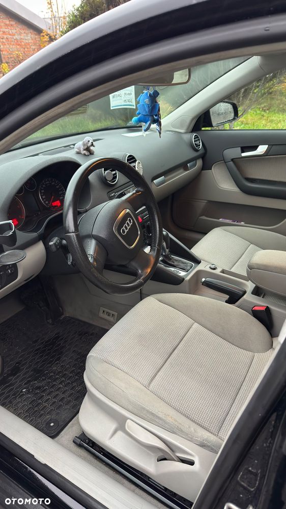 Audi A3 Sportback 2.0 TDI Ambition S tronic - 9