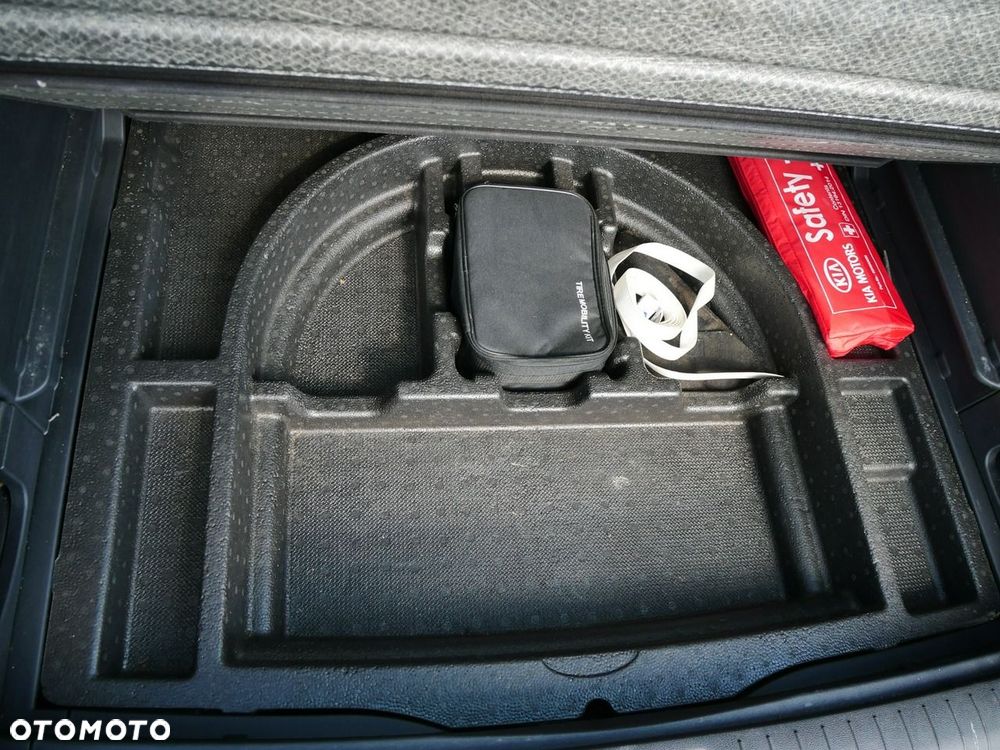 Kia Sportage 1.6 GDI Business Line 2WD - 28