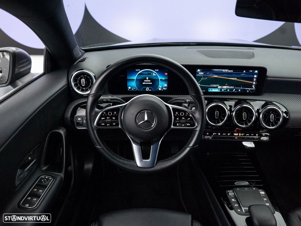 Mercedes-Benz CLA 250 e Shooting Brake Style Plus - 17