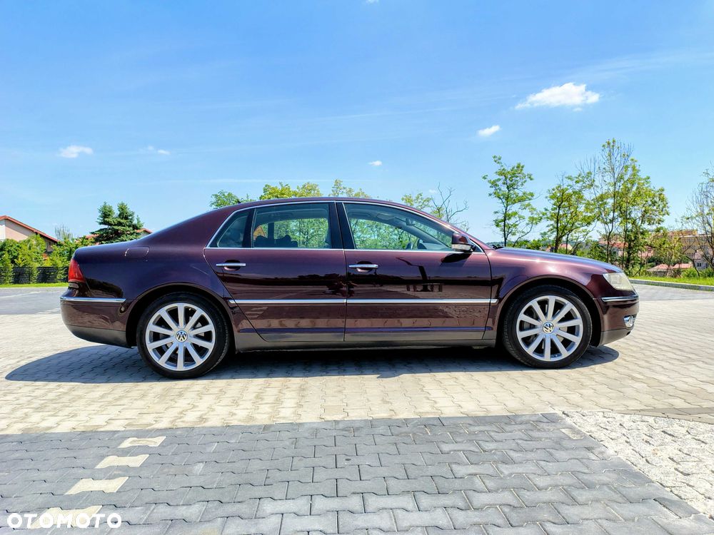 Volkswagen Phaeton - 5