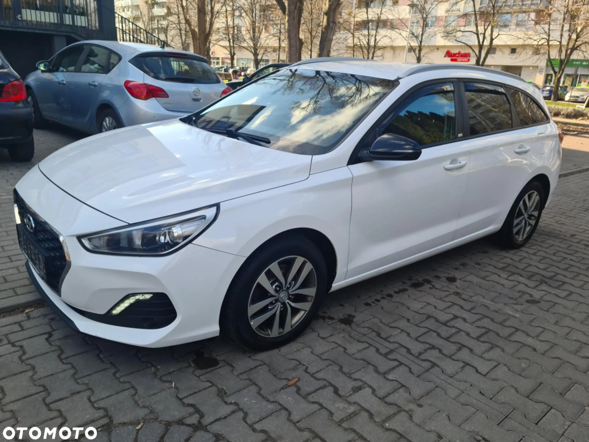 Hyundai i30 1.4 T-GDI Comfort DCT - 6