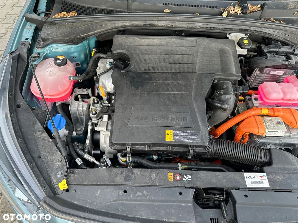 Kia Ceed 1.6 GDI PHEV L DCT - 11