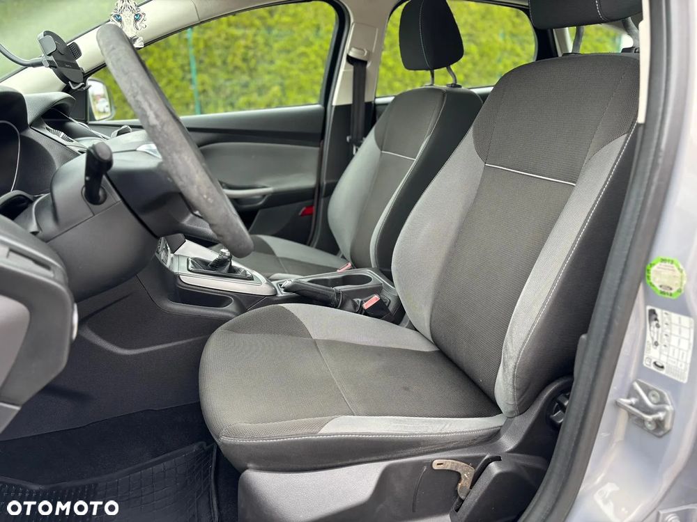 Ford Focus - 16