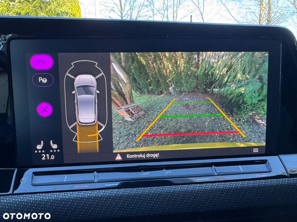 Volkswagen Golf 1.5 eTSI OPF DSG R-Line - 23