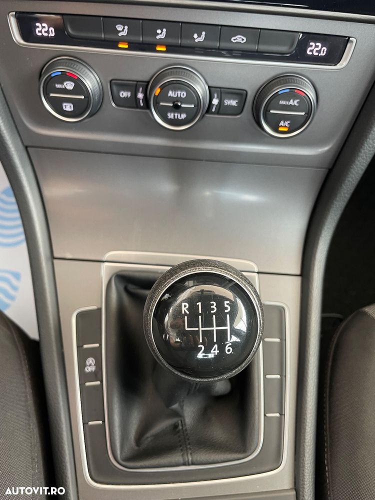 Volkswagen Golf 1.2 TSI Comfortline - 15