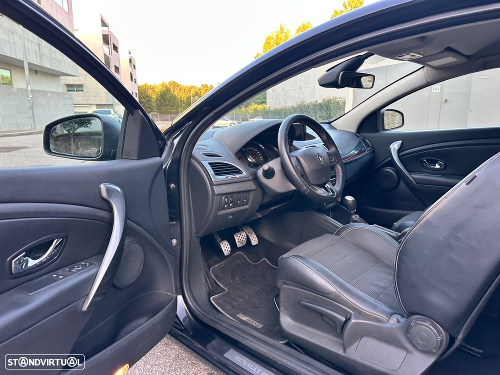 Renault Mégane Coupe - 27