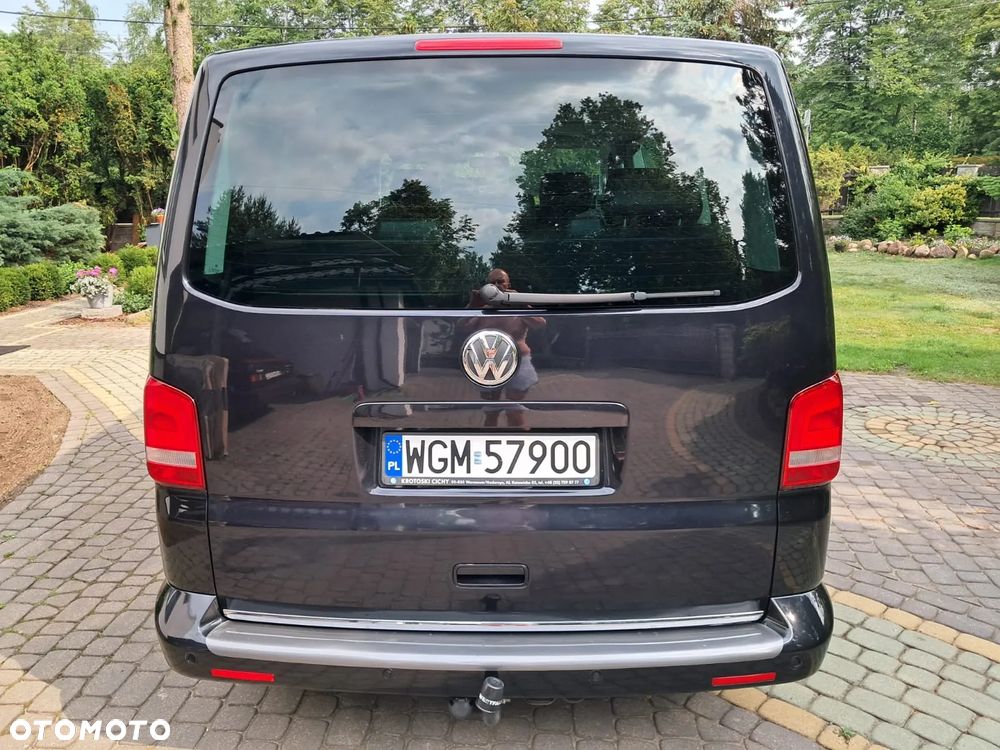 Volkswagen Multivan - 10