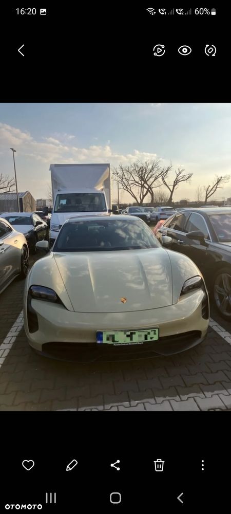 Porsche Taycan - 1