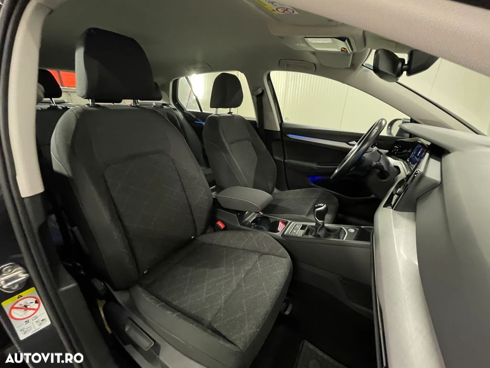 Volkswagen Golf 1.0 TSI Life - 11
