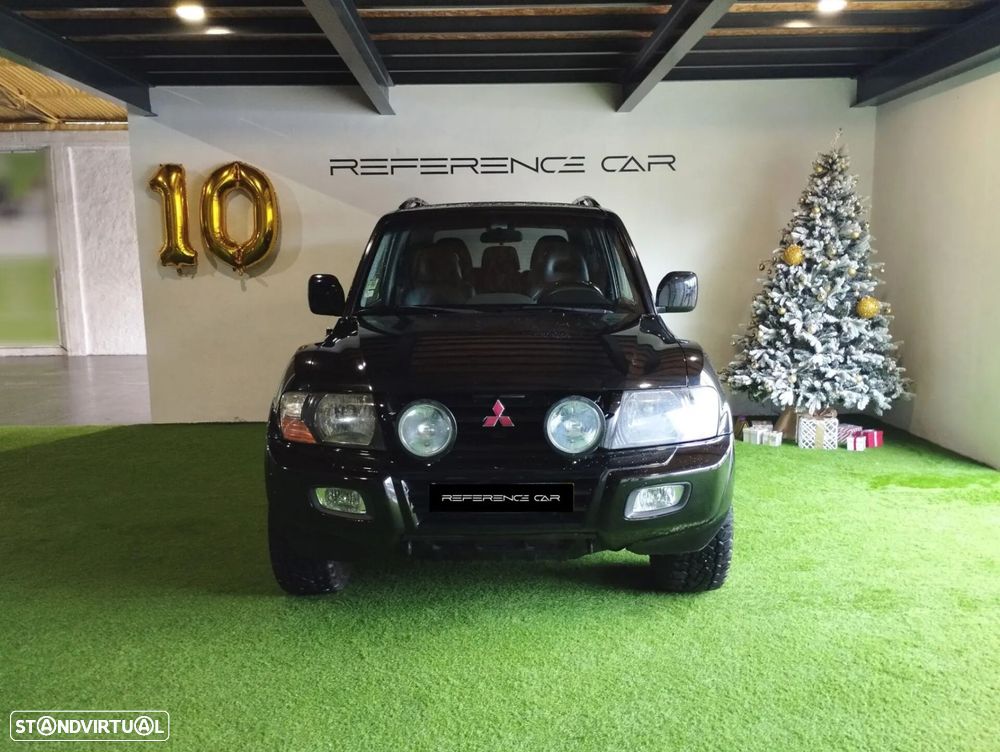 Mitsubishi Pajero - 3