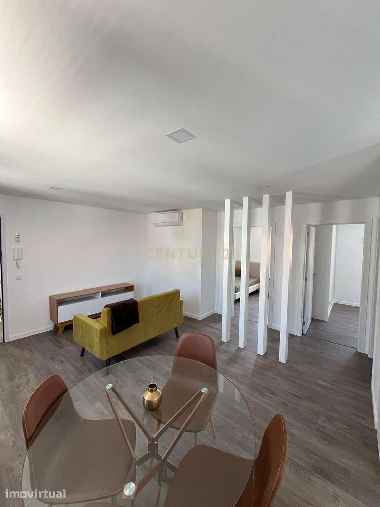 Apartamento T2 moderno e bem localizado - Grande imagem: 4/14