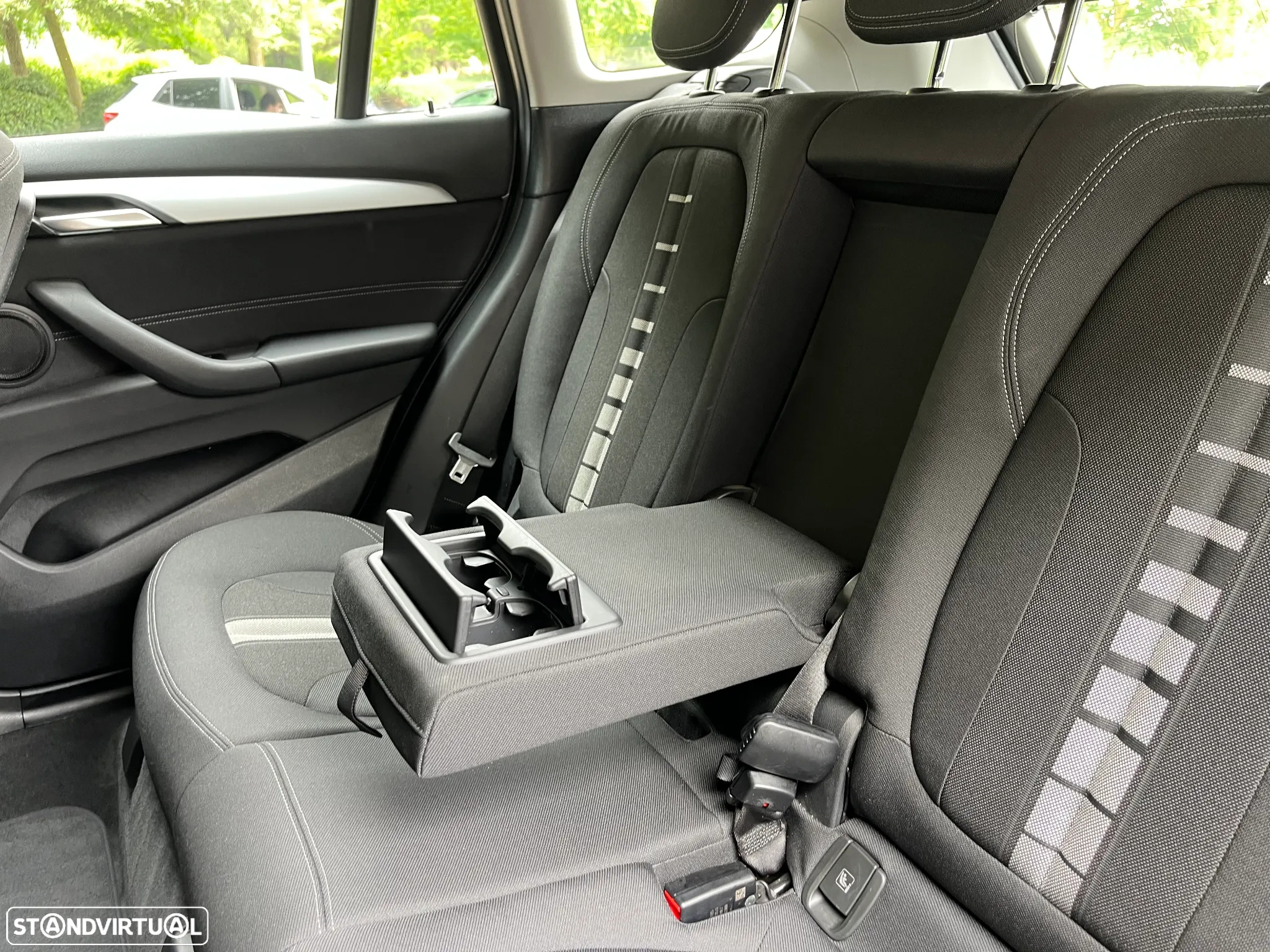 BMW X1 16 d sDrive Auto Advantage - 34
