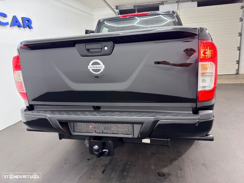 Nissan Navara 2.3 dCi CD 4WD Tekna - 35