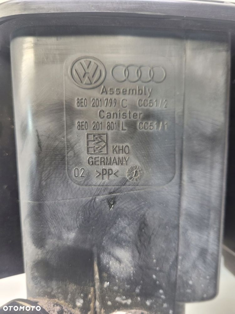 FILTR WĘGLOWY AUDI A4 B7 A6 C6 2.0 TFSI 8E0201799C - 5